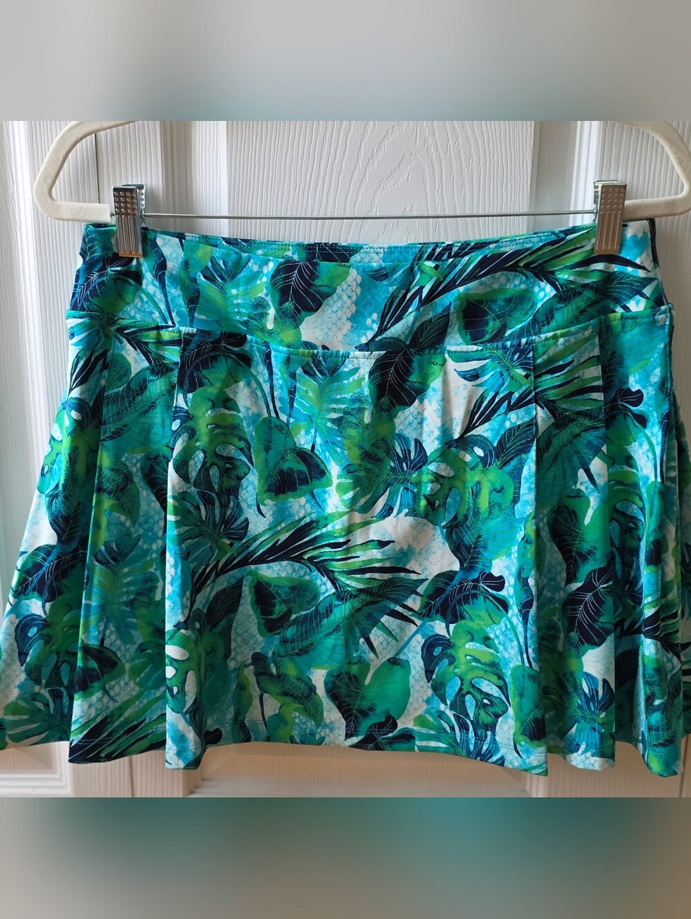 TOMMY BAHAMA L Azure Lagoon Golf Tennis Side Panel Knit Skort   J1110